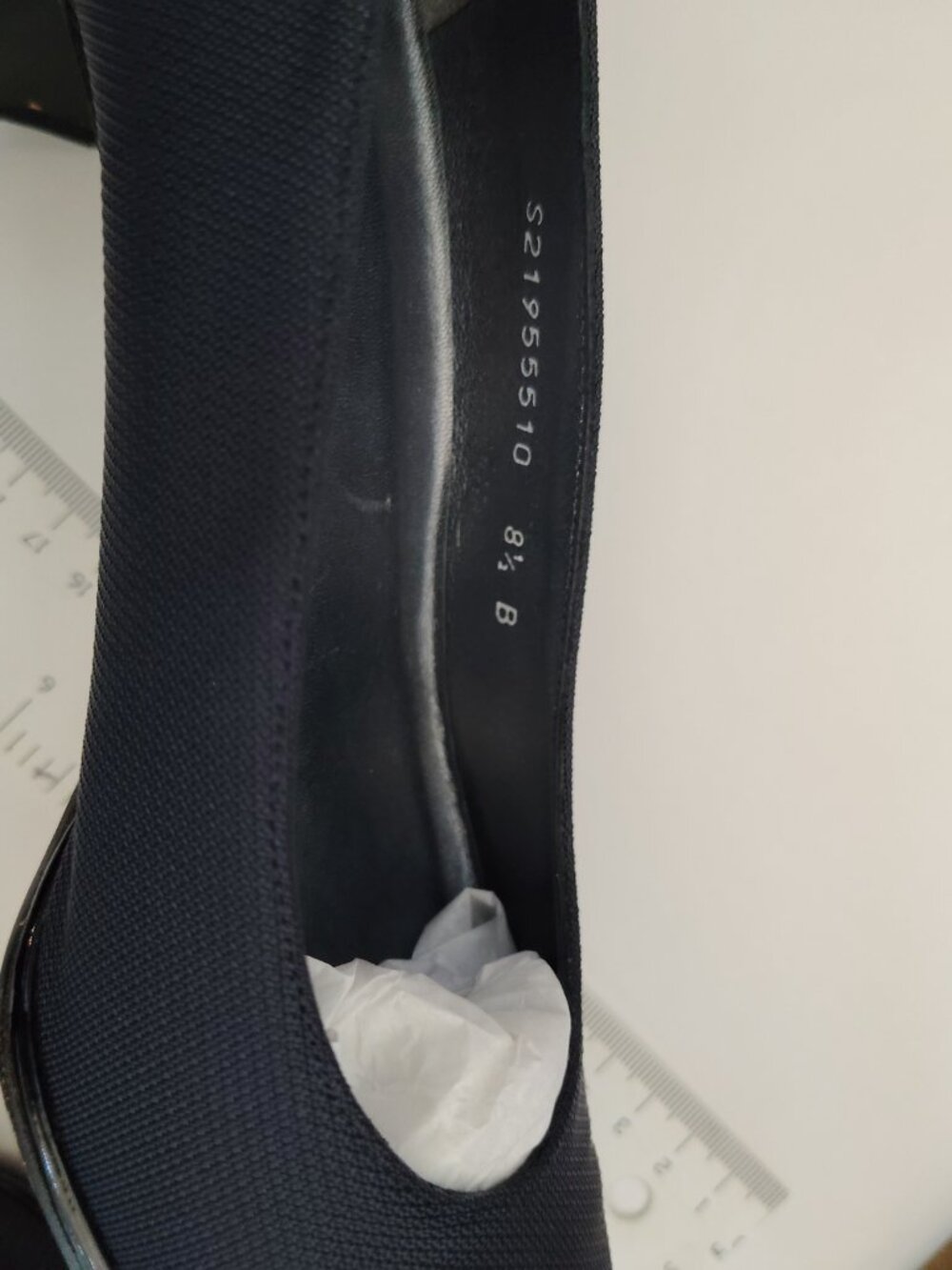 Stuart Weitzman Heel Pump - Picture 9 of 13